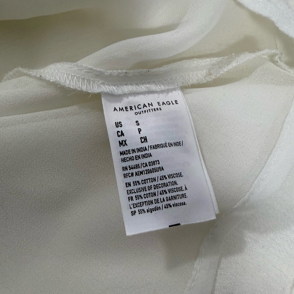 American Eagle Ruffle Top - Picture 6 of 7